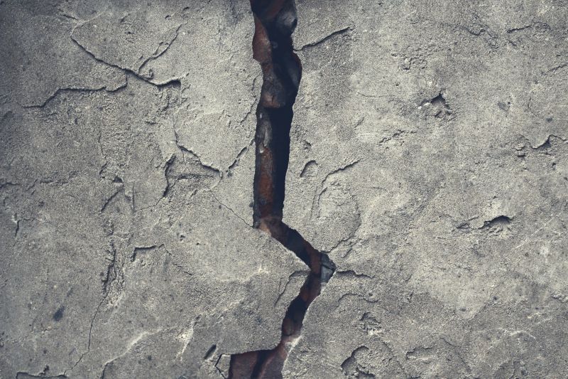 Foundation Crack Repair in Plant City, FL
